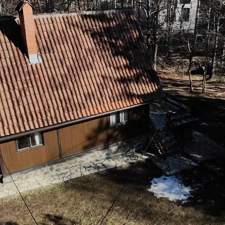 Planinska Kuca Divcibajka * Валево
