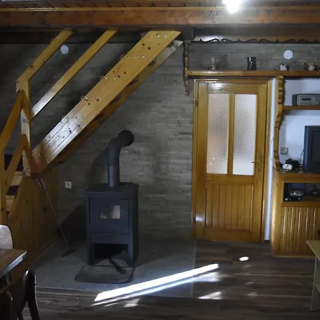 Planinska Kuca Divcibajka 度假居