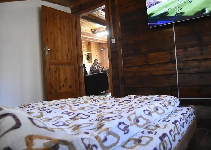 度假居 Planinska Kuca Divcibajka